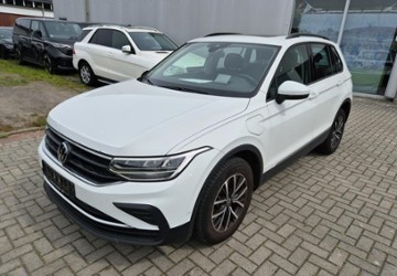 VW Tiguan 17.680 km 27.988 &euro; Bergkamen 59192