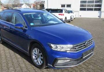VW Passat Variant Business R-Line 2.0 TDI DSG NAVI PA 151.220 km 18.488 &euro; Bergkamen 59192