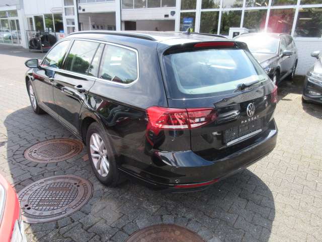 VW Passat Variant Business 2.0 TDI DSG NAVI AHK LED K 146.960 km 18.799 &euro; Bergkamen 59192