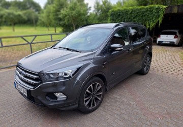 Ford Kuga 68.000 km 16.200 &euro; Lüdinghausen 59348