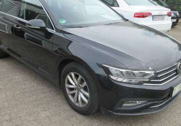 VW Passat Variant Business 2.0 TDI DSG NAVI AHK LED A 134.470 km 17.988 &euro; Bergkamen 59192